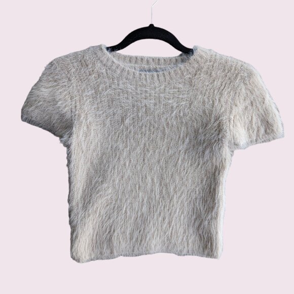 New Furry Zara Cream Crop Top US Small Textured - Picture 1 of 1